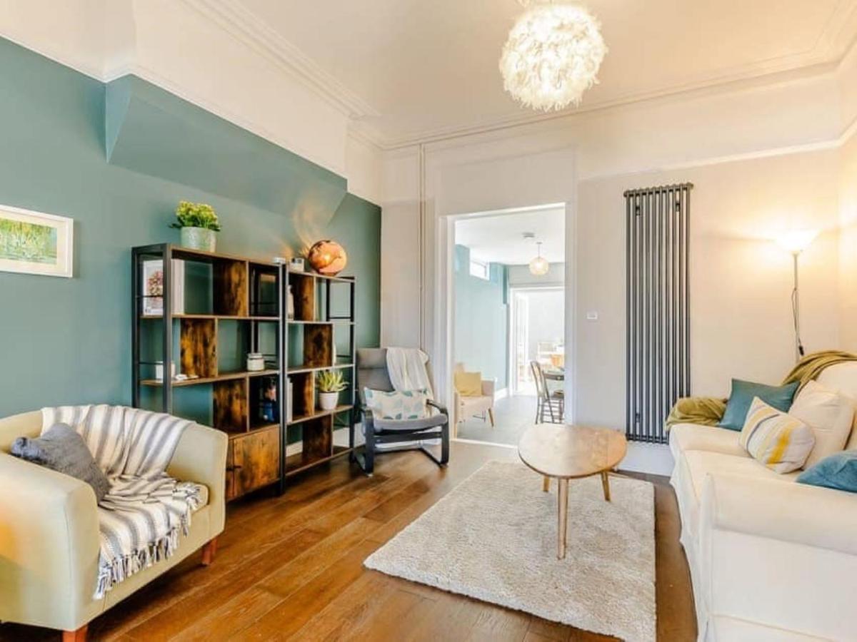 Holiday home Walpole Front House Sleeps 13-15 Margate