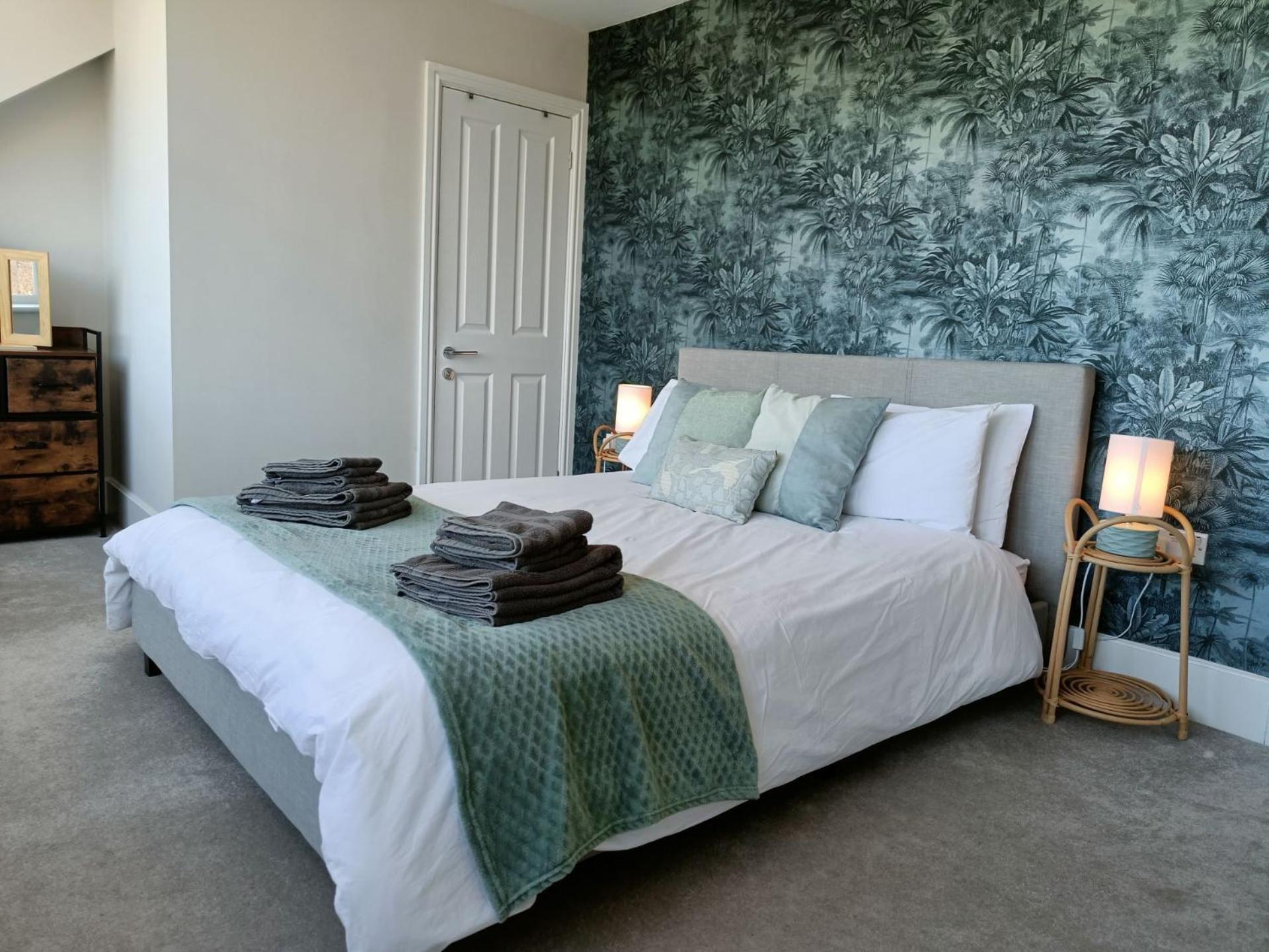 Holiday home Walpole Front House Sleeps 13-15 *