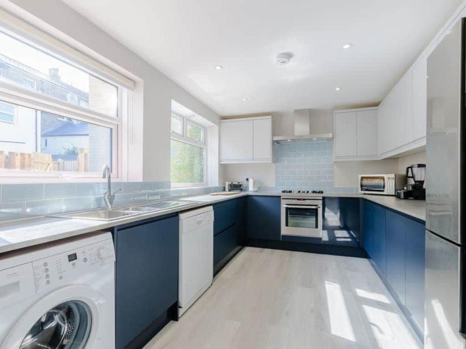 Holiday home Walpole Front House Sleeps 13-15 *